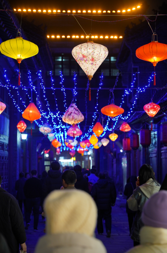壹点图集丨客流超2万！千万盏花灯点亮周村古商城的夜