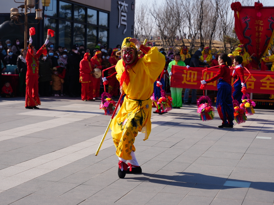 壹点图集丨舞龙、秧歌……淄博高新区民俗扮玩闹元宵