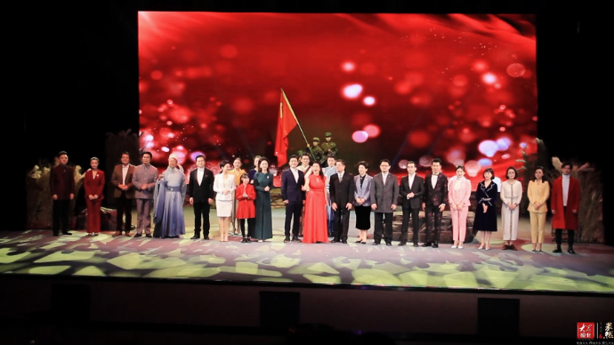 果然视频｜优秀诗歌登上朗诵舞台，奏响献给母亲河的新时代礼赞