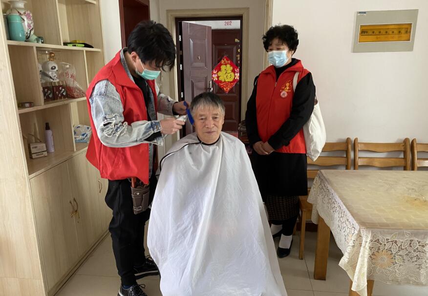 汶上街道让学雷锋精神融入日常、化作经常