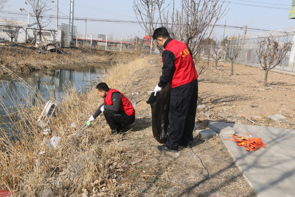 山东省湖西监狱：“在湖西 爱湖西” 传承雷锋精神