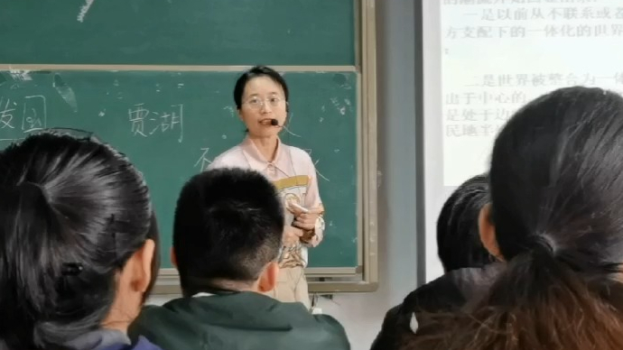 果然视频|潍坊科技学院思政课老师郭爽：在思政课上“讲故事”