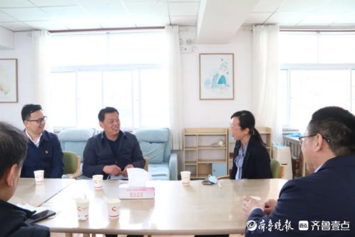 省民政厅党组成员、副厅长张志毅一行到市中区调研养老服务工作