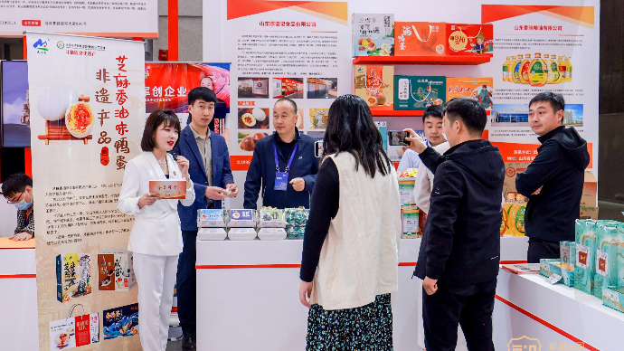 果然视频丨退役军人创业创新成果展交会第二天，一镜到底看山东馆