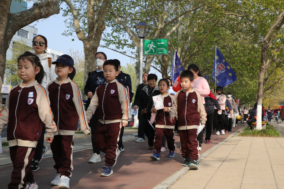 2023年新文教育鸿徒马拉松活动举办