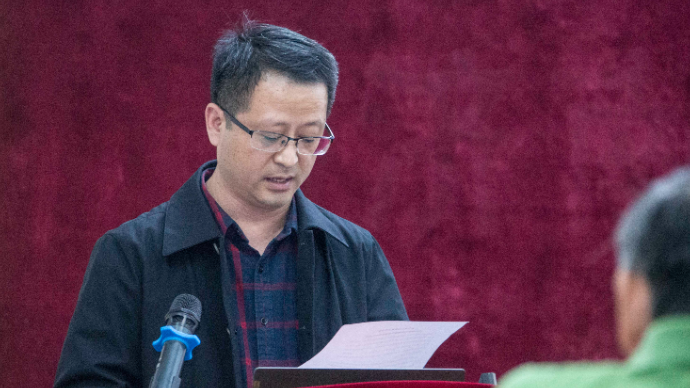 成立写作研究与实践指导专委会，组织中小学生和语文教师写作大赛