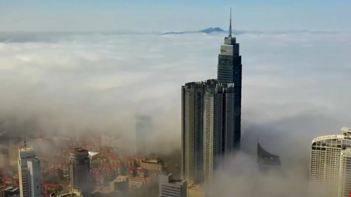果然视频|不愧人间仙境！绝美平流雾景观再现烟台市区
