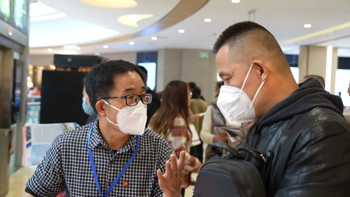 果然视频|齐鲁晚报中考招生咨询会搭桥梁力促家校“双向奔赴”