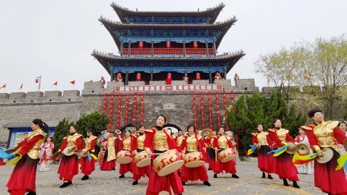 壹直播|上新！蓬莱阁景区首次开放城墙和后海，带你玩转“五一”