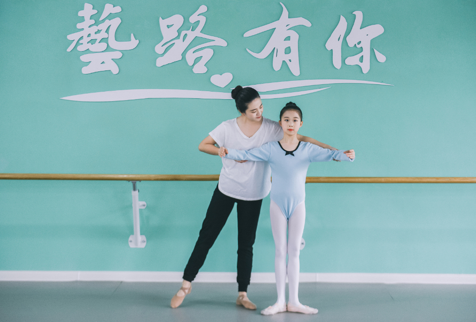 乳山市艺路有你艺术培训学校校长王晓贝：退伍不褪色，创业再出发