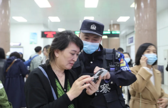 “五一”小长假，烟台港航公安别样“警”色护平安