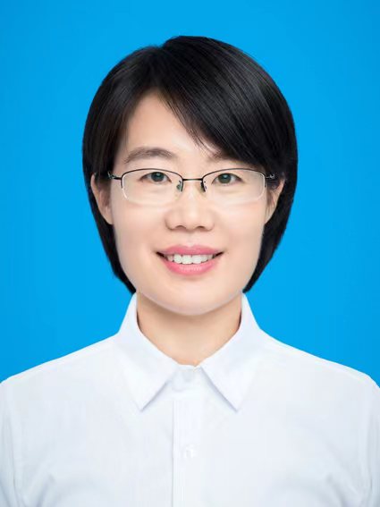心手相连，康复医学科护士长冯娜为患者打开希望之窗