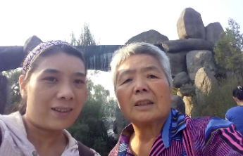 我随我妈|陪“低调”的她游山玩水，拍更多美照，让妈妈开心快乐