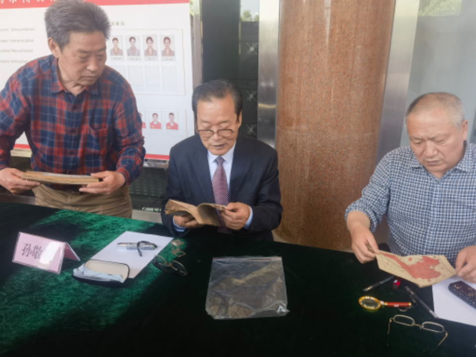 博物馆专家公益鉴宝,验出不少"新货古董"