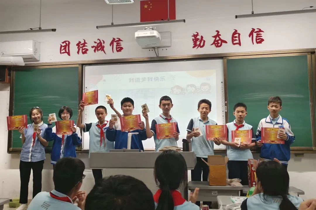 济南泉秀中学图片