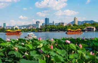 中考期间济南天气以多云为主，预计先迎雨水后迎高温