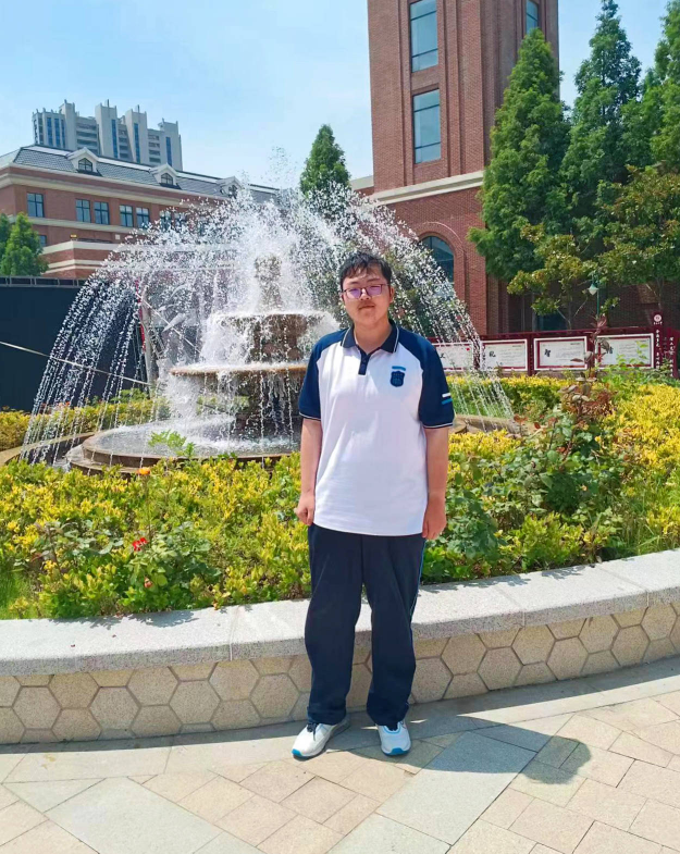 清华北大抛来橄榄枝！青岛九中高玉正：考出7开头有点没反应过来