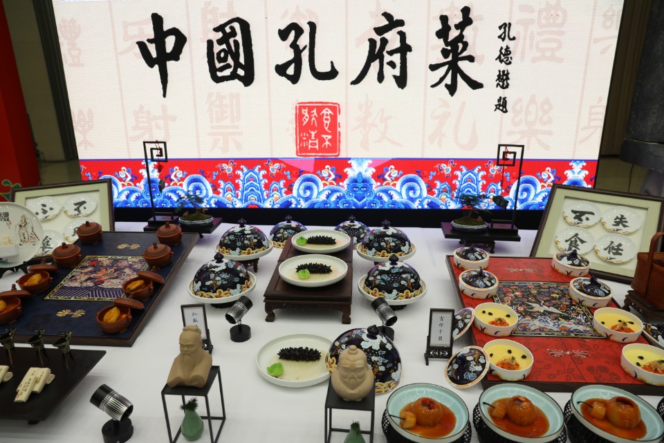 7月7日来罗芙威宫金色大厅，齐鲁名宴展让你一饱眼福！