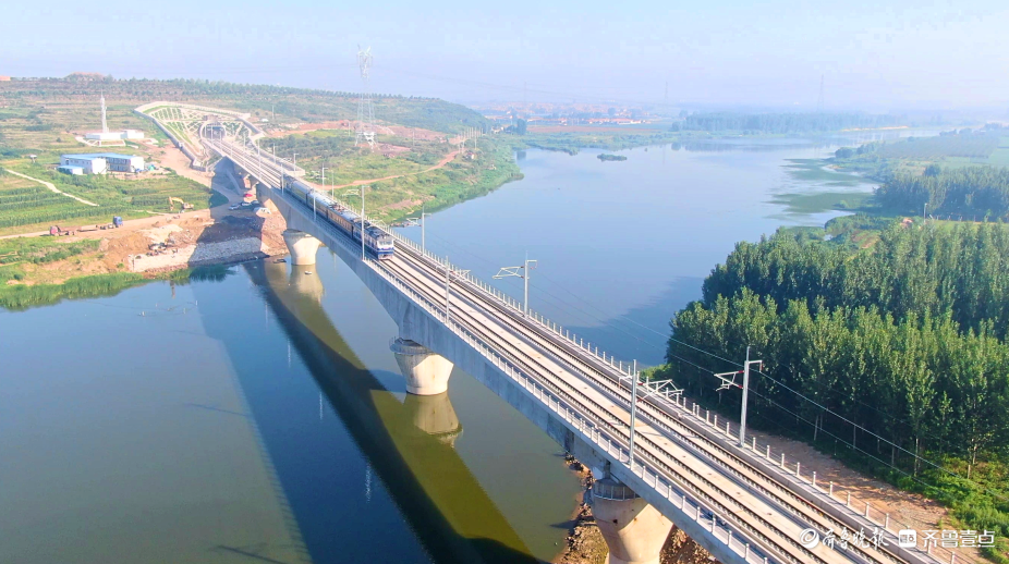 潍荣高铁莱荣段位于山东省胶东半岛东南部,线路西起青岛莱西,东至威海