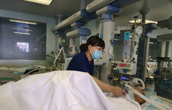 最美医生|“重症守护者”栾翔宇：用专业和温暖谱写抢救生命之歌