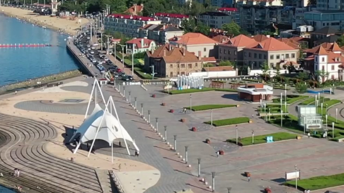 果然视频|《夏天，在烟台》⑥：畅享“城市会客厅”