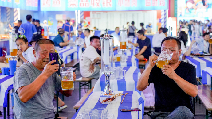 果然视频｜来金沙滩啤酒城，“吃喝玩乐购”尽在其中