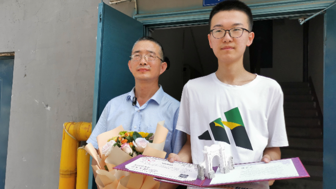 果然视频∣2023年德州首封清华录取通知书已送达