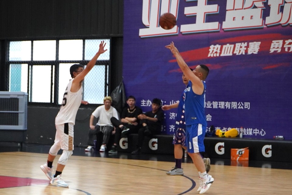 图集|九巨龙物业“龙城杯”业主篮球赛中部赛区小组赛第3场