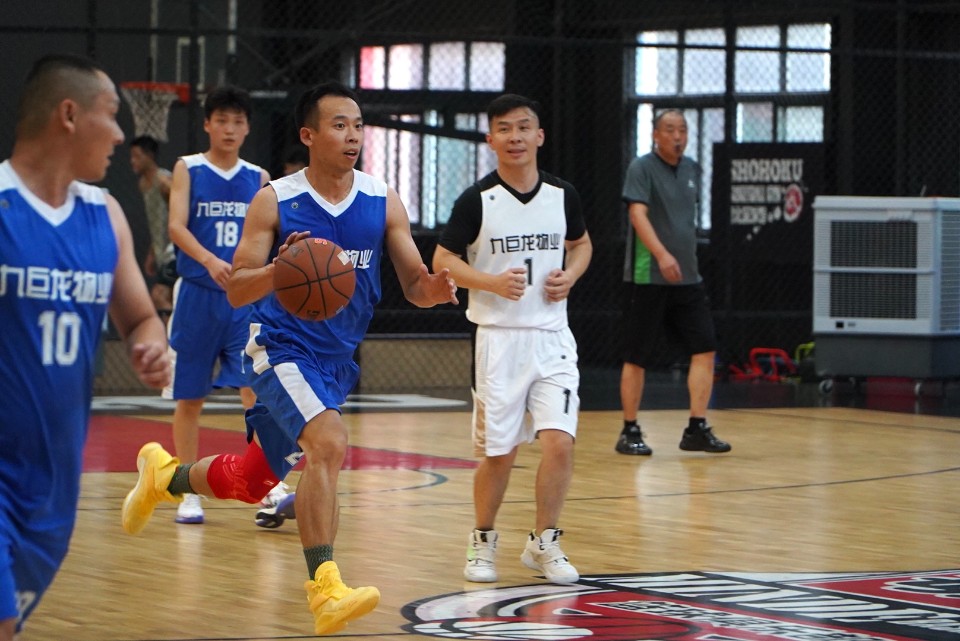 图集|九巨龙物业“龙城杯”业主篮球赛中部赛区小组赛第3场