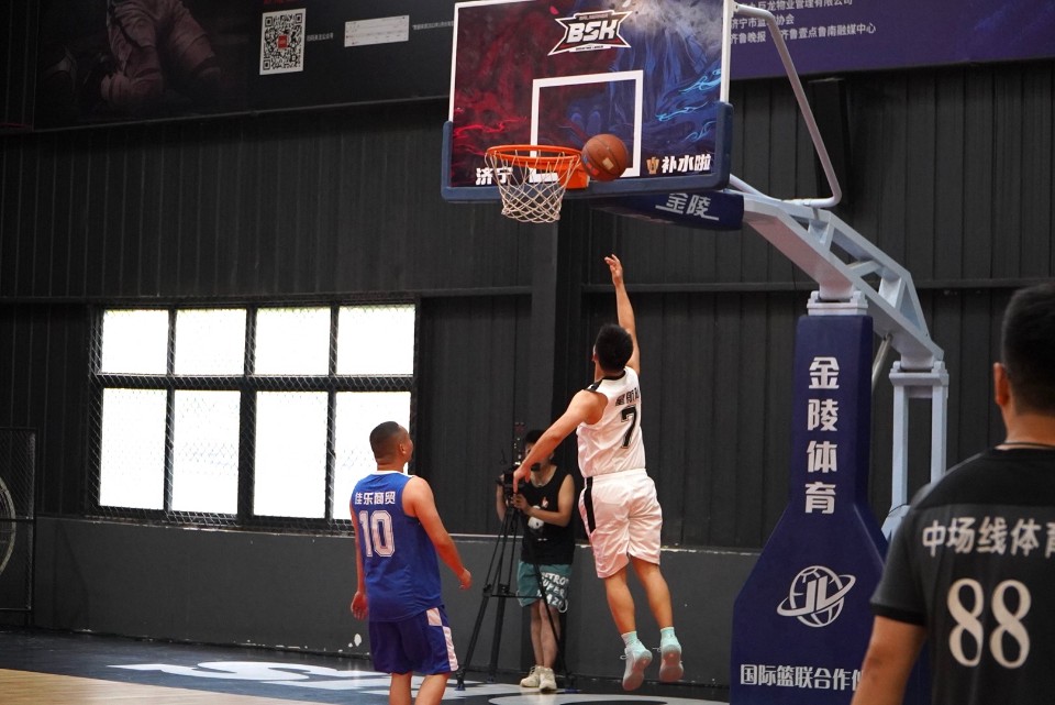 九巨龙物业第二届“龙城杯”业主篮球联赛中部赛区小组赛第3场