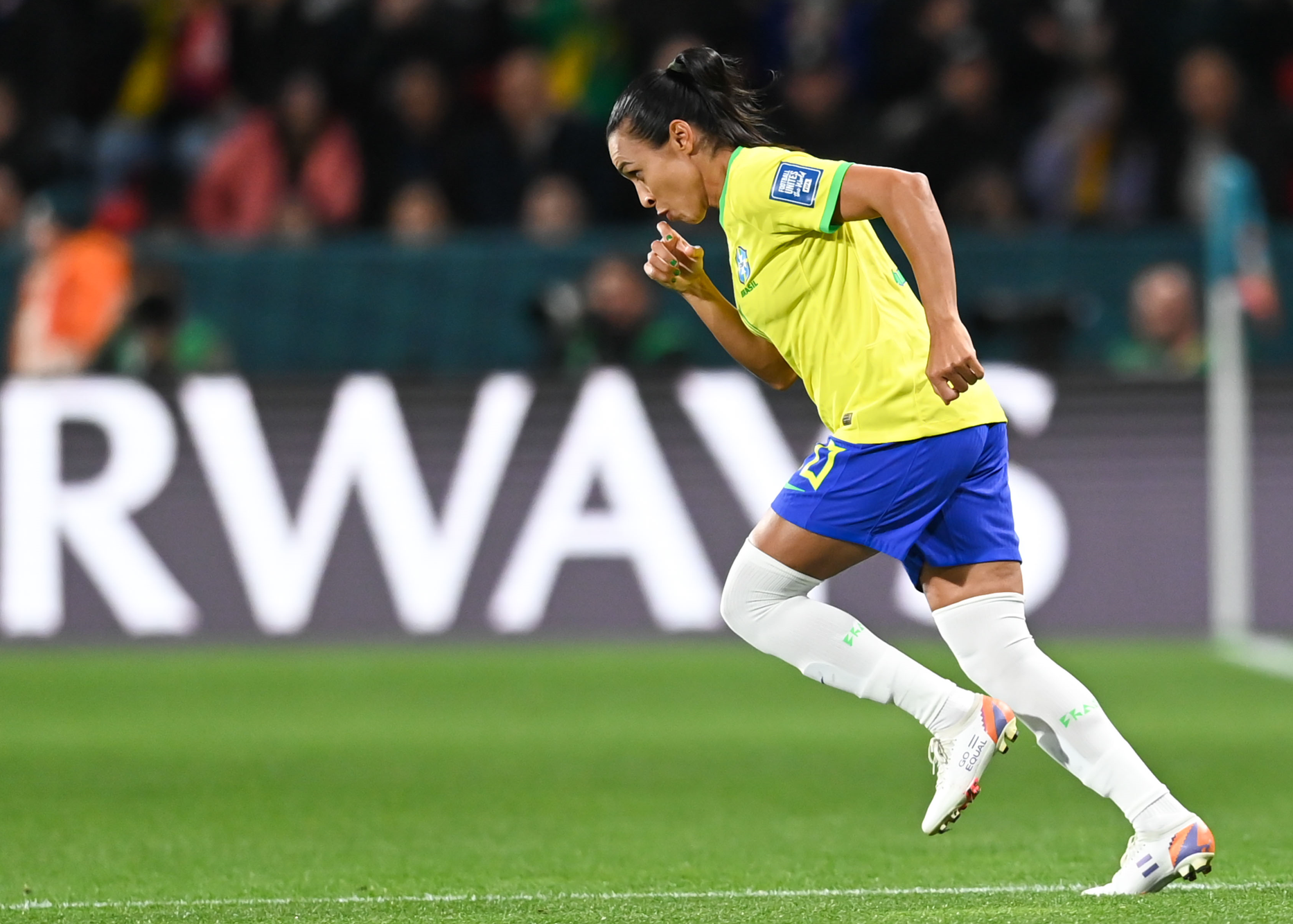 玛塔六战女足世界杯写就传奇-齐鲁晚报·齐鲁壹点