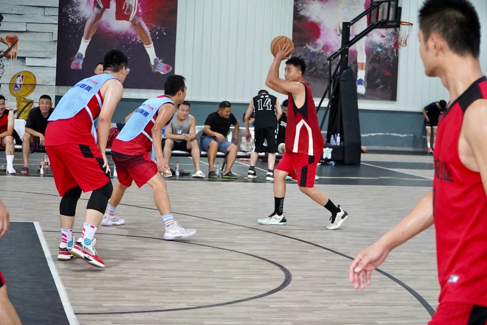 图集||九巨龙物业“龙城杯”业主篮球赛西部赛区小组赛第3场
