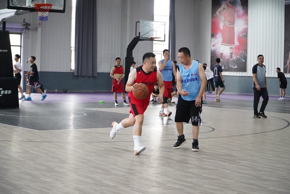图集||九巨龙物业“龙城杯”业主篮球赛西部赛区小组赛第3场