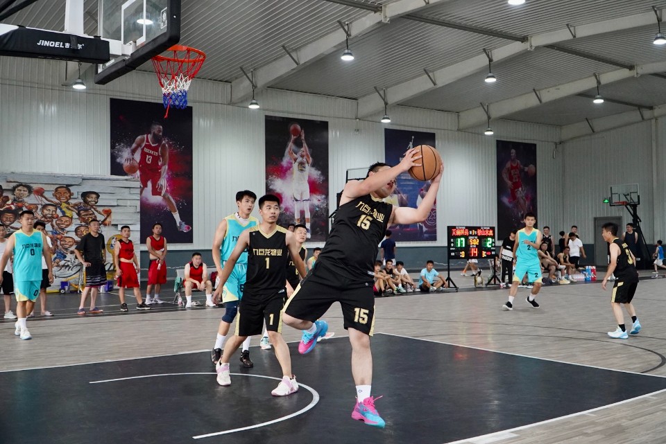 图集||九巨龙物业“龙城杯”业主篮球赛西部赛区小组赛第3场