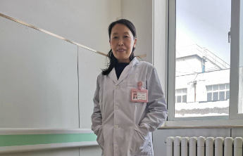 最美护士|“健康督促员”房彩丽 ：踏实肯干，打造妇幼温馨港湾