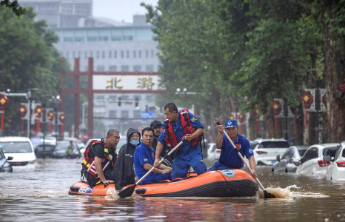 热闻丨北京强降雨70小时，多路救援队伍驰援！暴雨中他们闻“汛”而动