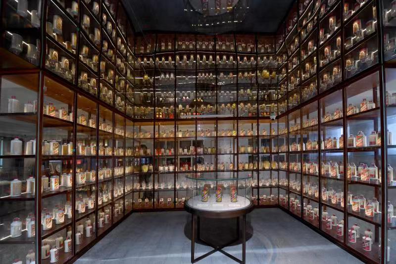 贵州茅台老酒品藏交流活动在济举办:老酒品藏 鲁豫情深