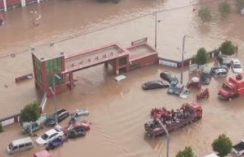 河北涿州：靖雅学校1400余名被困群众全部转移