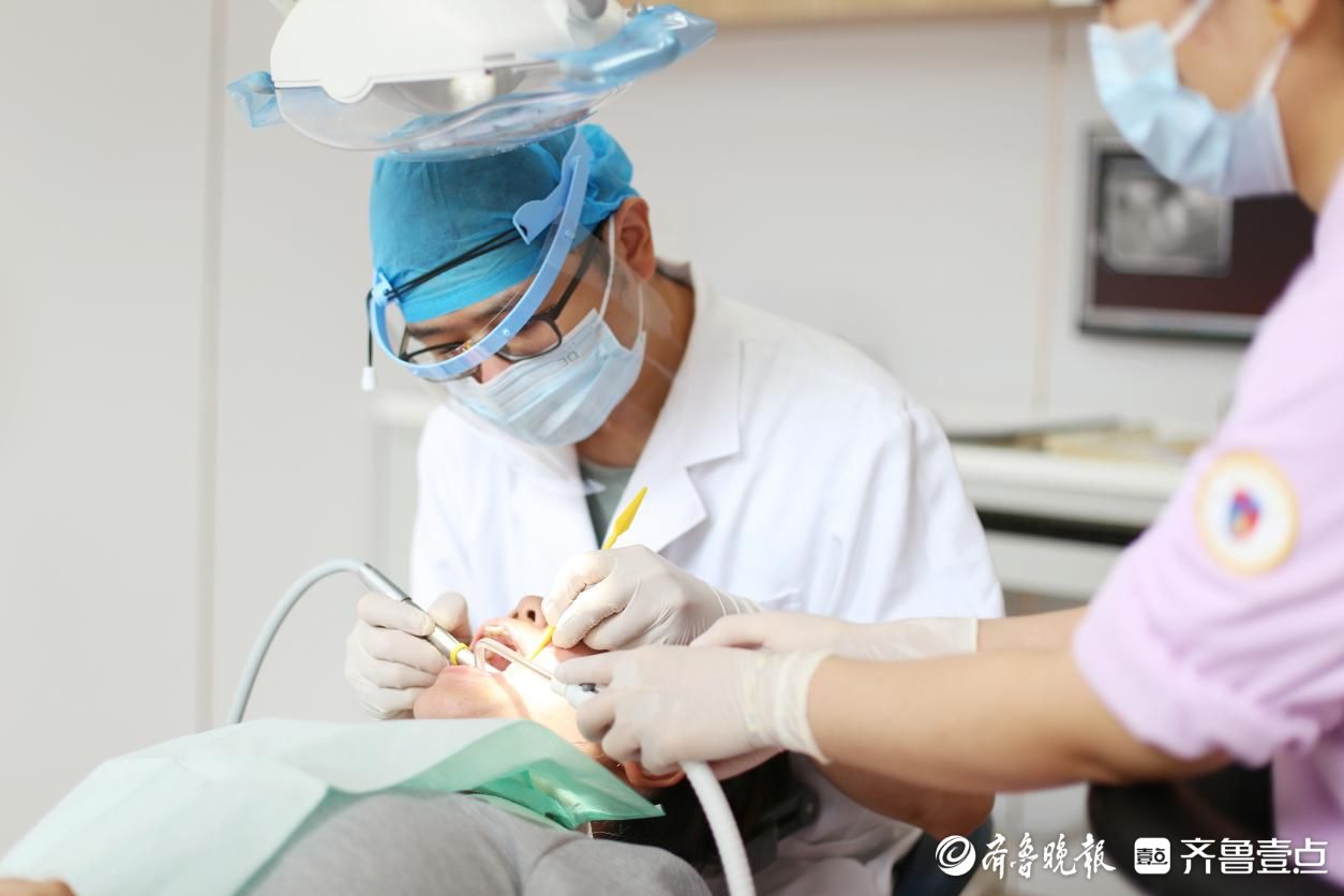 日照口腔医院医师王振：心中有“温度”人生有“态度”