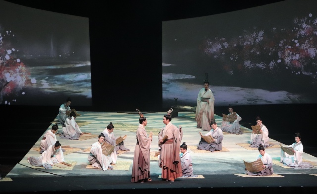 国风国韵飘香江，话剧《孔子》香港首演反响热烈