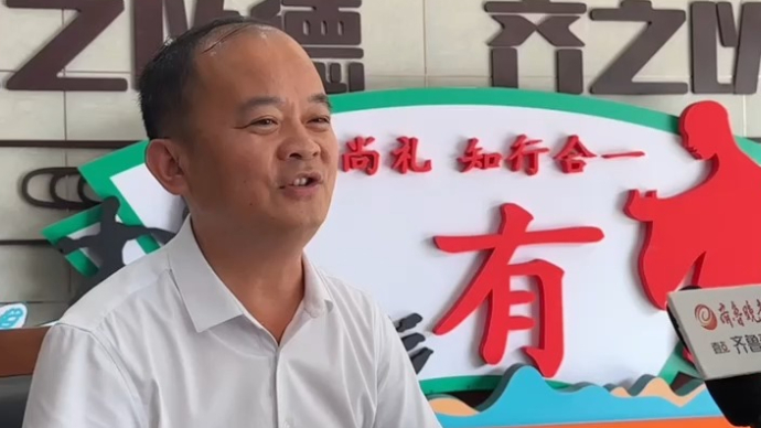 粥店中学党支部书记、校长徐宗官：从教23年始终站在课堂一线