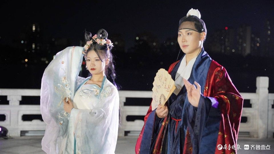 壹点图集丨淄博公园版“T台秀”来了：一场跨越千年的“丝之恋”