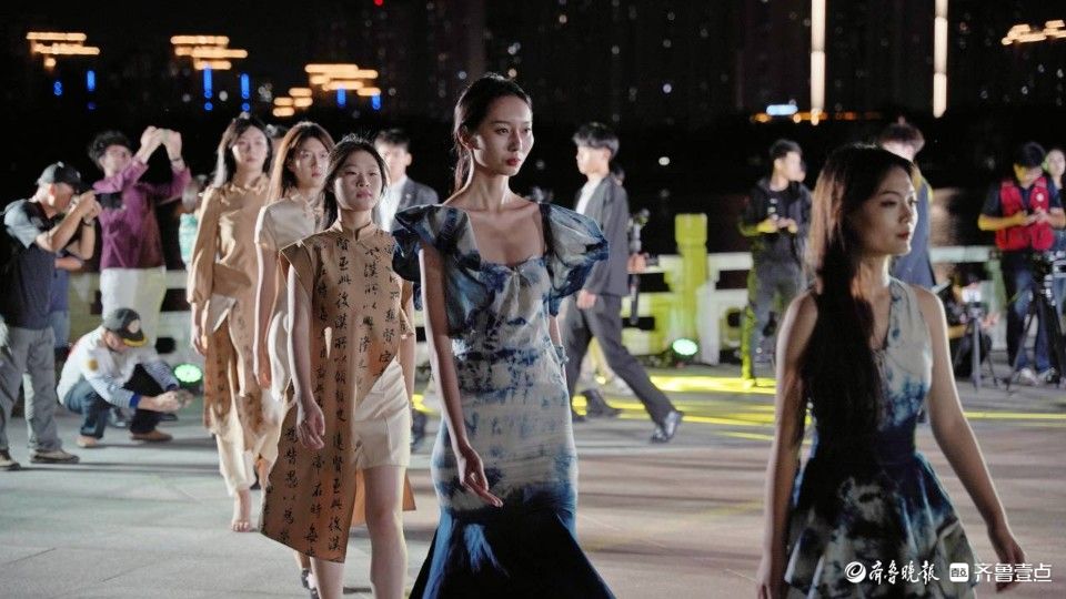 壹点图集丨淄博公园版“T台秀”来了：一场跨越千年的“丝之恋”