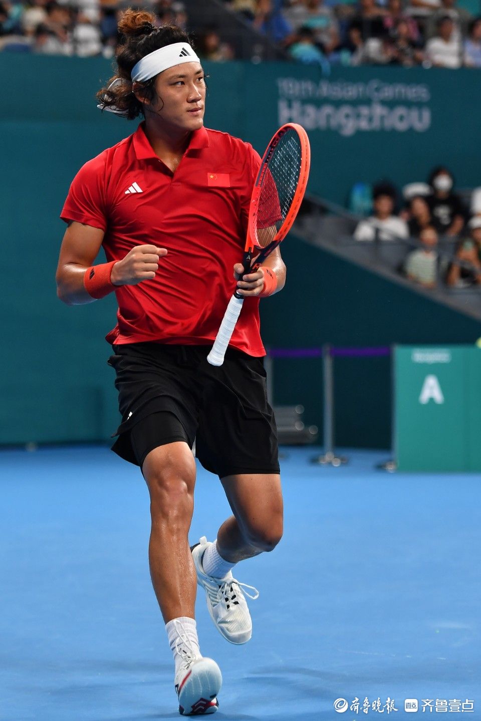 观潮张之臻斩获金牌时隔29年中国队再夺亚运网球男单冠军