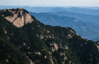 10月1日至4日泰山夜间时段门票预约已满并暂停售票