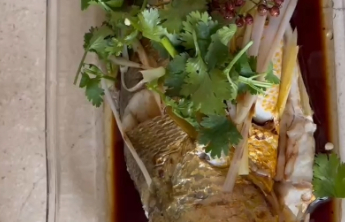 关爱女性健康·膳食作品展示|清蒸黄花鱼