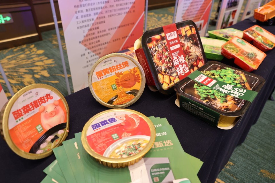 图集丨军创展上都有啥？30余家企业拳头产品亮相