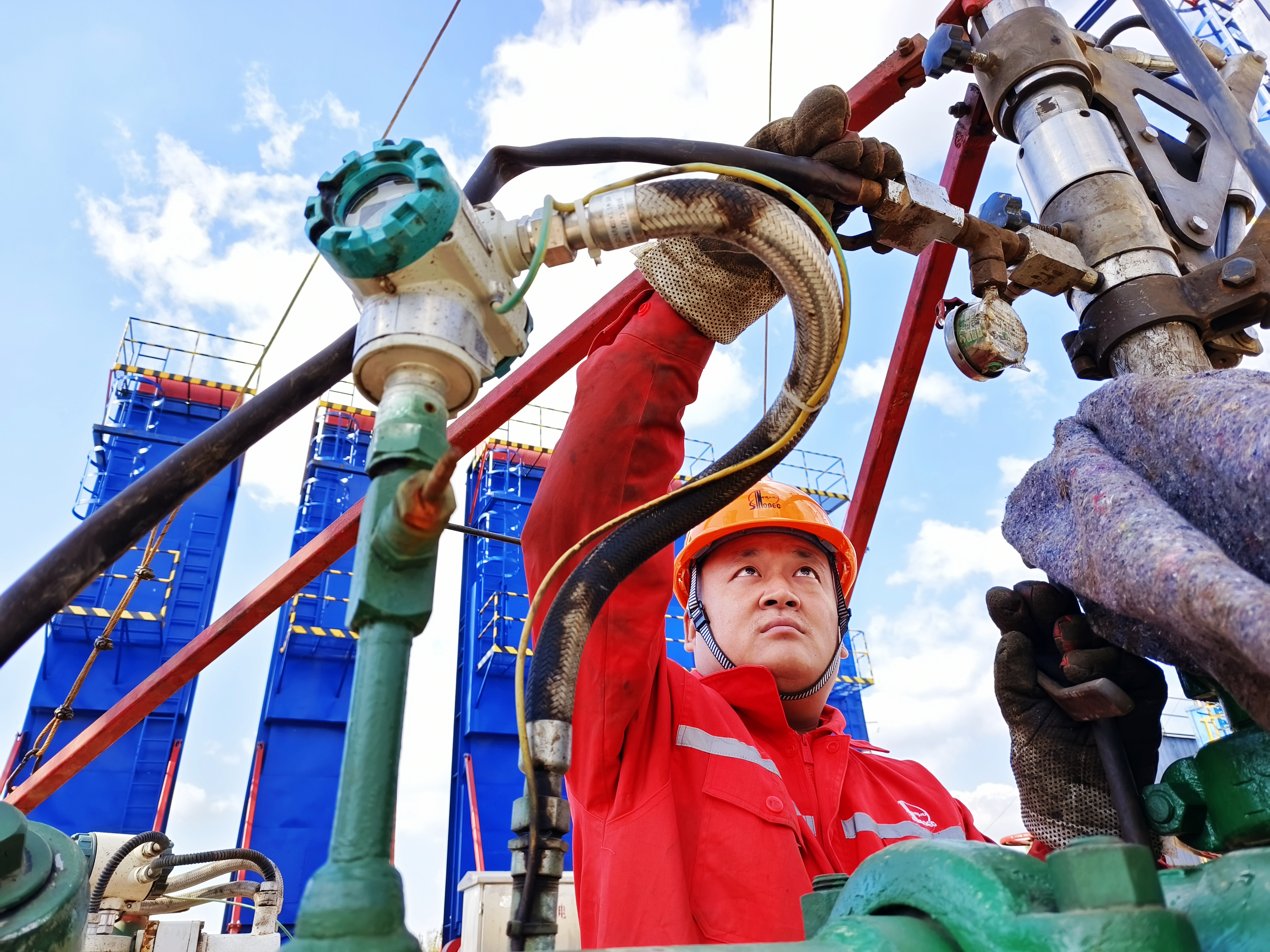 滨南采油厂强基固本赋能高质量发展