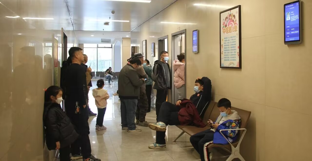 24小时近600人次就诊,淄博市中医医院儿科门诊迎高峰-齐鲁晚报·齐鲁