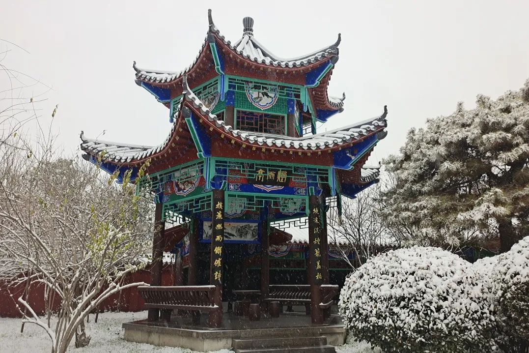 看絕美雪景讓你愛上范文正公祠